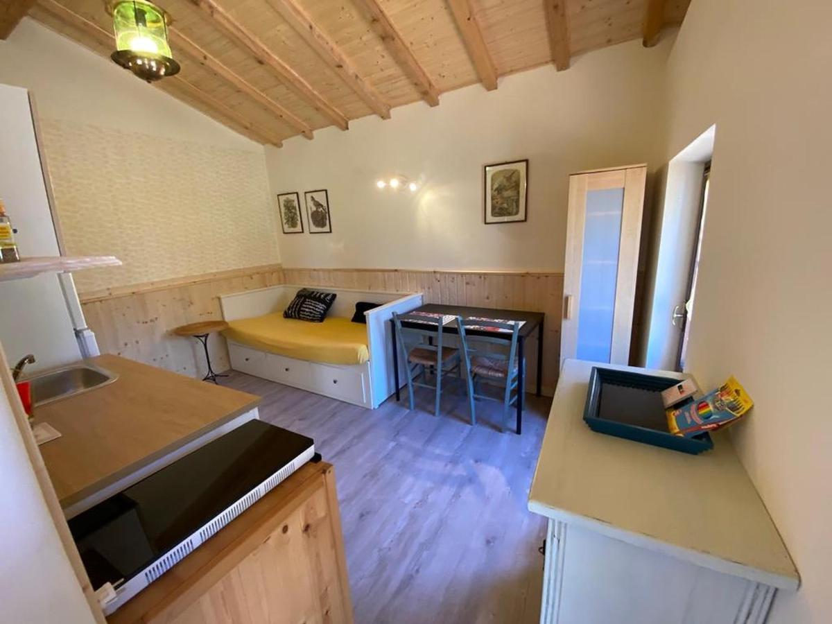 Olive Grove House Διαμέρισμα Μαλτσεζίνε Εξωτερικό φωτογραφία