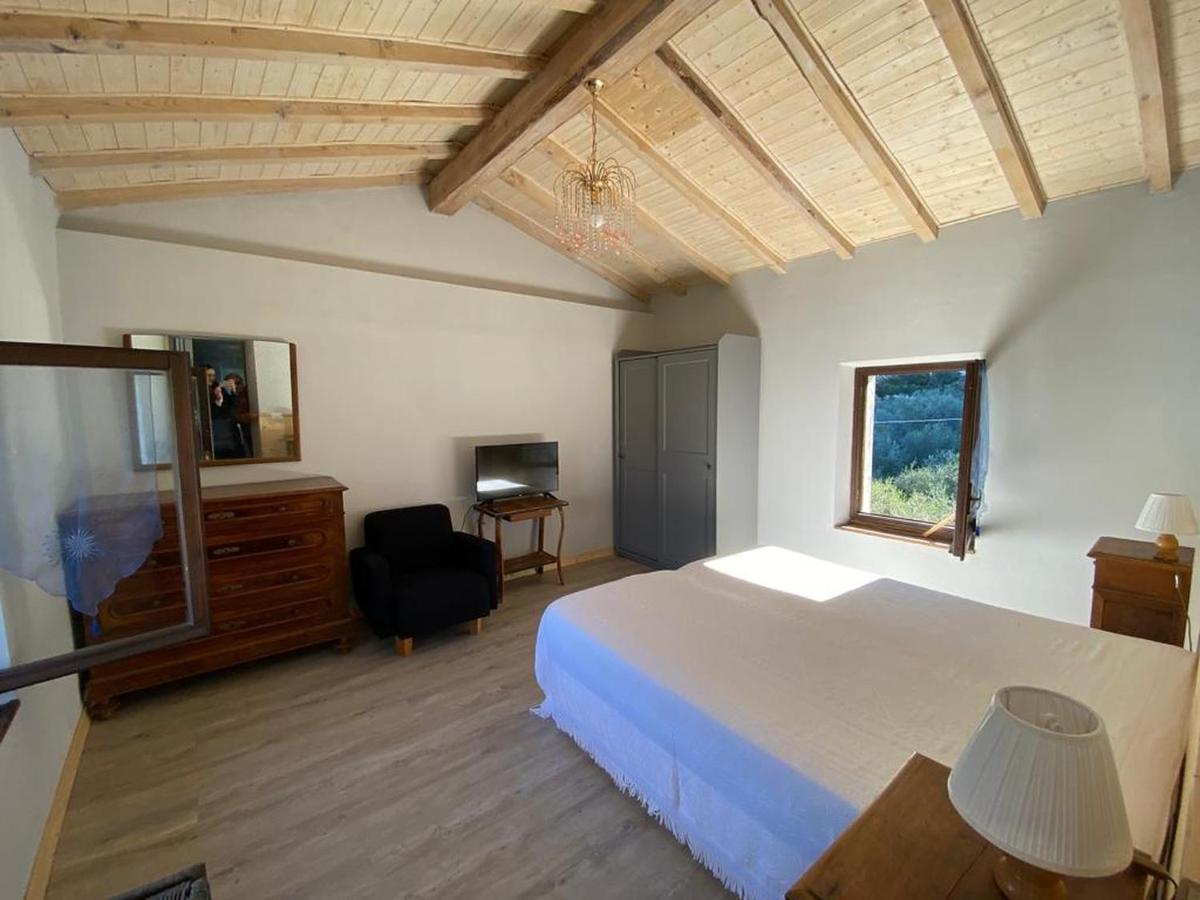 Olive Grove House Διαμέρισμα Μαλτσεζίνε Εξωτερικό φωτογραφία